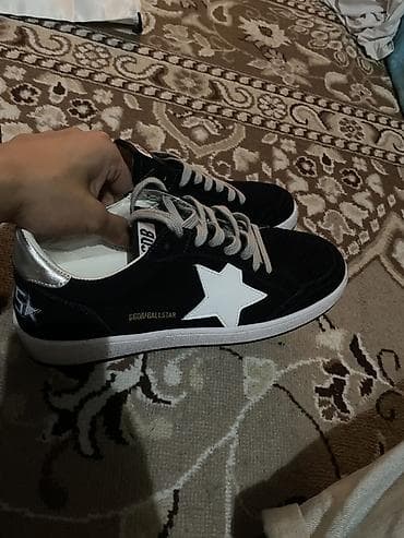 Мужские кроссовки, 41, 41.5, 42, Golden Goose, Новый, цвет - Синий, Платная доставка