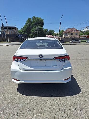 corolla s: Toyota Corolla: 2021 г., 1.8 л, Вариатор, Гибрид, Седан — 5