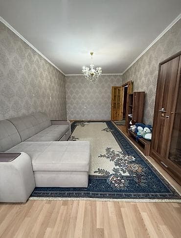 суворова: 4 комнаты, 90 м², 106 серия, 8 этаж, Старый ремонт — 4