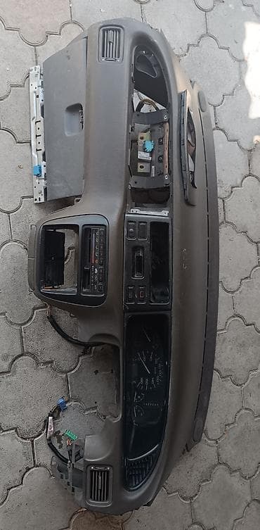 краска на авто: Торпедо Honda Б/у, Оригинал, Япония — 1