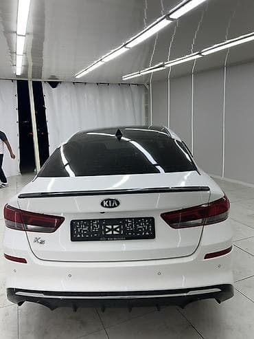 arizzo 8: Kia K5: 2018 г., Седан — 3