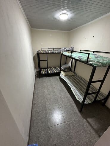 продажа частных домов бишкек: Дом, 180 м², 8 комнат, Собственник — 4