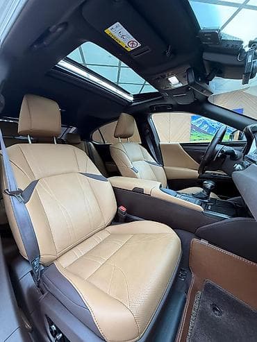 Lexus ES: 2021 г., 2.5 л, Автомат, Гибрид, Седан — 10