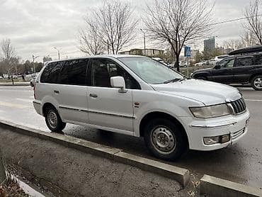 mini car: Mitsubishi Chariot: 1999 г., 3 л, Автомат, Бензин, Минивэн — 7