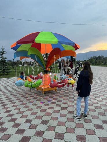 прокат военных костюмов для детей: Детская карусель — отличное состояние, готова к работе! Продаю яркую — 8