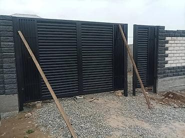 Распашные ворота: Металлические ворота и калитки - Материал: сталь, сварная конструкция — 9