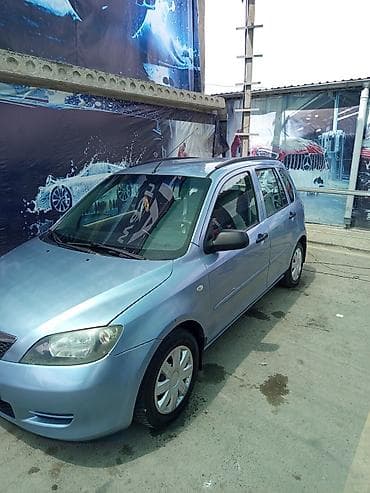 матор на демио: Mazda 2: 2004 г., 1.2 л, Механика, Бензин, Хэтчбэк — 3