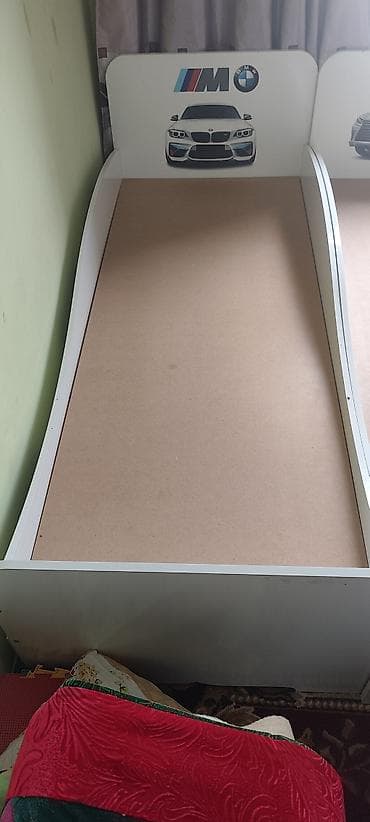 Кровать-машинка, Новый, ЛДСП