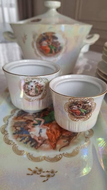 фарфоровая: Продаю настоящий Немецкий сервиз Мадонна СССР в хорошем состоянии — 7