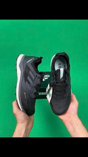 Спецодежда: Кроссовки, 39, 38.5, Adidas, Новый, цвет - Черный, Бесплатная доставка — 7