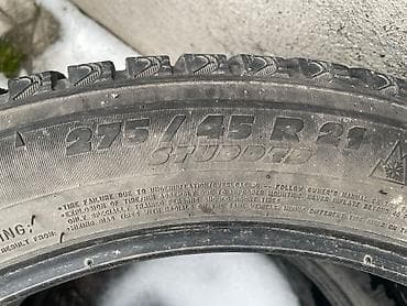 Шины 275 / 45 / R 21, Зимняя шипованная, Б/у, Пара, Внедорожные (АТ/МТ), Англия, Michelin