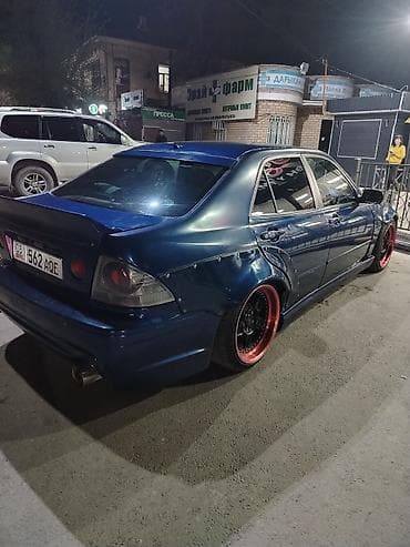 лексус ес 300 гибрид 2014: Toyota Altezza: 2000 г., 2 л, Типтроник, Бензин, Седан — 4