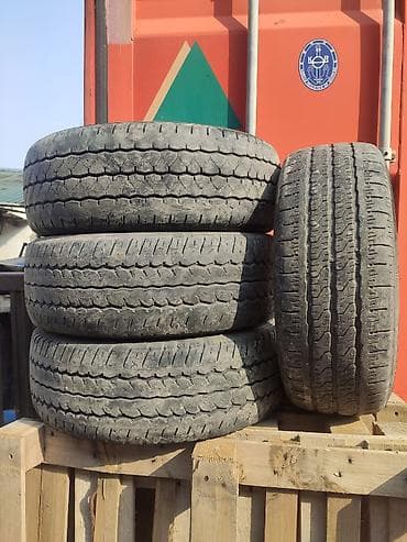 Шины: Шины 235 / 65 / R 16, Всесезонная, Б/у, Легкий коммерческий транспорт (C/LT), GoodYear — 3