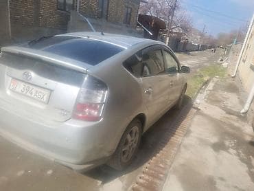 Унаа сатуу: Toyota Prius: 2004 г., 1.5 л, Вариатор, Гибрид, Хетчбек — 2