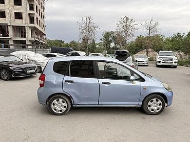 Продажа авто: Honda Jazz: 2003 г., 1.4 л, Механика, Бензин, Хэтчбэк — 5