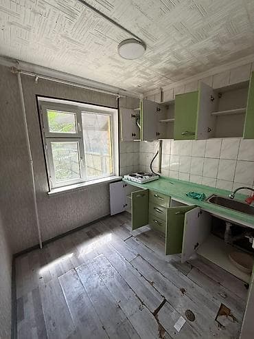 12 avenue: 3 комнаты, 60 м², Ошский мкр., 104 серия, 1 этаж, Косметический ремонт — 4