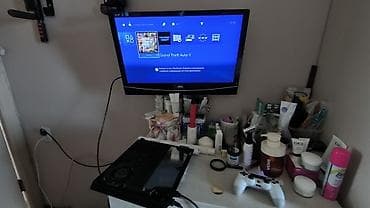 ps4 pro купить бу: Продаю Playstation 4 pro 1000 гб в комплекте с 1 джойстиком. (Ps4) — 3