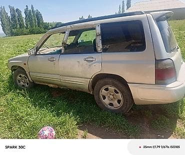 внедорожник сатылат: Subaru Forester: 1998 г., 2.5 л, Кол менен иштөөчү, Бензин, Универсал — 1