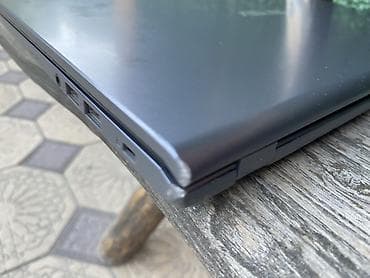 Ноутбуктар жана аксессуарлар: Офис үчүн, Колдонулган, Intel Core i7 — 9