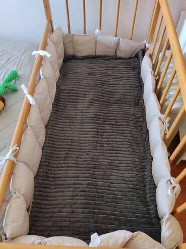 Кровать детская, состояние хорошее, в комплекте матрас, отдам бортики