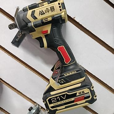 головку: Бесщёточный аккумуляторный гайковёрт 21V Особенности: - Бесщёточный — 1