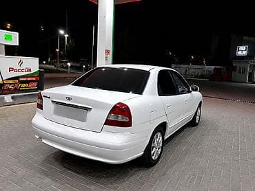 hyundai ionic: Daewoo Nubira: 1999 г., 1.6 л, Механика, Бензин, Седан — 2