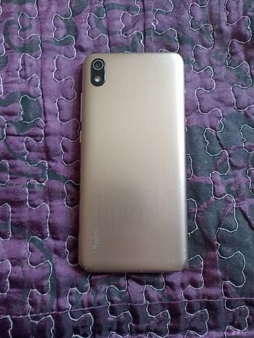 7a: Redmi, Redmi 7A, Б/у, 32 ГБ, цвет - Золотой, 2 SIM — 2