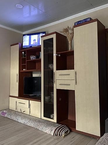 Гарнитур для зала, Б/у, Самовывоз, Платная доставка, цвет - Бежевый