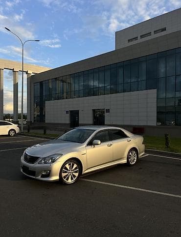 lexus 330 цена: Toyota Crown: 2010 г., 3.5 л, Гибрид, Седан — 4