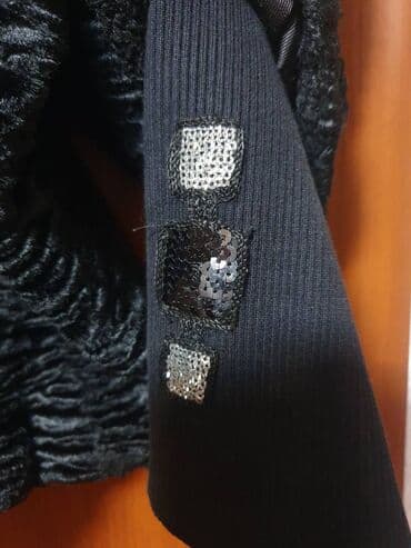 Шкафы для трансформатора: Продаем новую полушубку из каракуля . Проиводство Южная Корея. Размер — 8