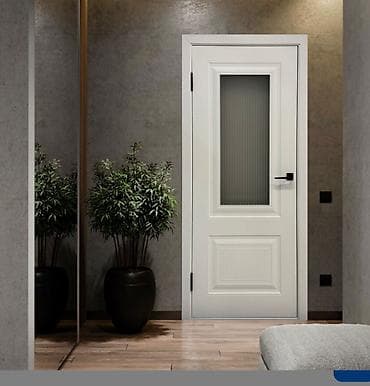 Межкомнатная дверь в классическом стиле с остеклением — 1