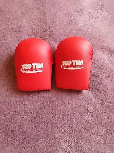 Боксерские перчатки. На 7- 8 лет at lalafo.kg Боксерские перчатки. На 7- 8 лет
