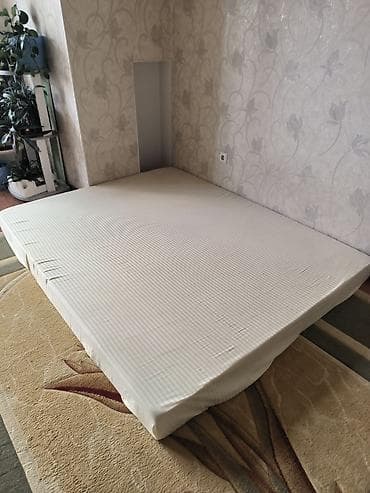 sofa bed: Продаю хороший мягкий большой матрас - Размер: двуспальный (ширина — 2