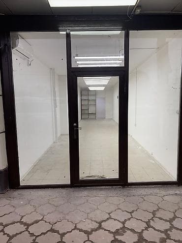 глобус джалал абад: Дүкөн, Өзүнчө турган дүкөн, 70 м² Иштеп жаткан, Жабдууларсыз, Ремонту менен, Суу, Канализация, Жылытуу, 1-сызык — 3