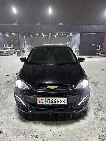 машина дешёвый: Chevrolet Spark: 2018 г., 1 л, Вариатор, Бензин, Хэтчбэк — 3