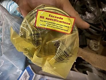 b 2 pro: Коробка новых запчастей -все за 3000 сом . 2 лампы -100$, 2 домкрата — 5