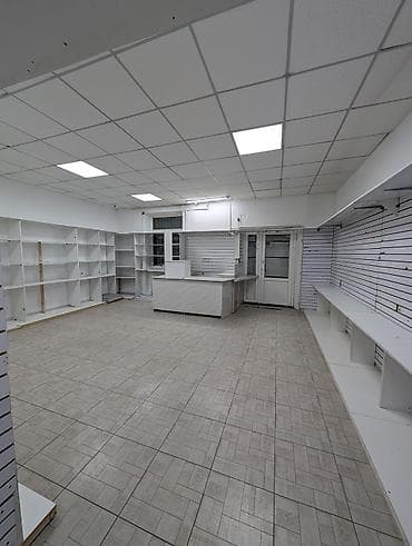 open space: Жибек-Жолу Сдается торговое помещение Площадь: 70м2 Этаж: 1 С — 7