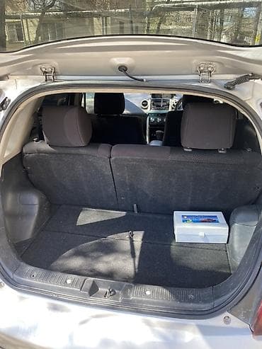 Продажа авто: Toyota Ist: 2003 г., 1.3 л, Автомат, Бензин, Хэтчбэк — 6