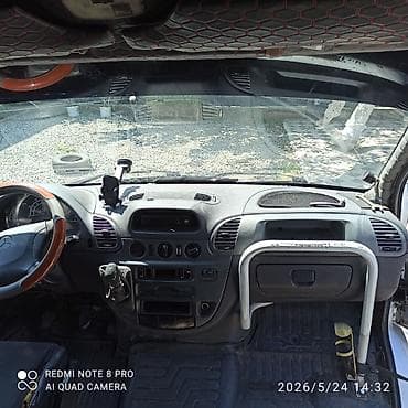галовка спринтер: Легкий грузовик, Mercedes-Benz — 6