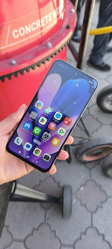 чехол на редми: Redmi, Redmi 15, Б/у, 128 ГБ, цвет - Серебристый, 2 SIM — 3