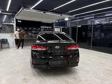 решетка х5: Hyundai Sonata: 2020 г., 2 л, Автомат, Газ, Седан — 4