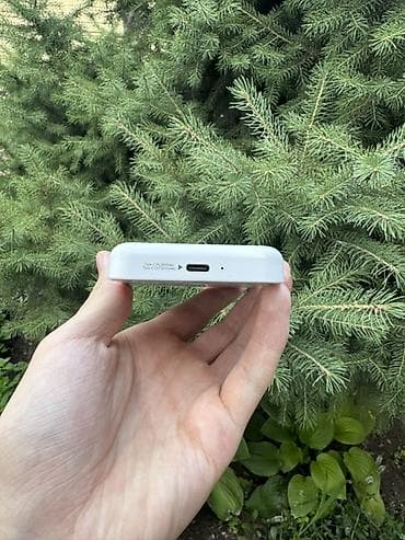 Техника и электроника: 🔋 Повербанк Remax с MagSafe - Емкость: 5000 мА·ч (указано на корпусе — 3
