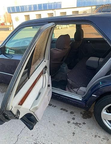 сиденье на мерседес: Mercedes-Benz W124: 1995 г., 2 л, Ручные, Бензин, Седан — 5