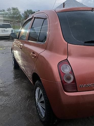 Продажа авто: Nissan March: 2002 г., 1.3 л, Автомат, Бензин, Хэтчбэк — 6