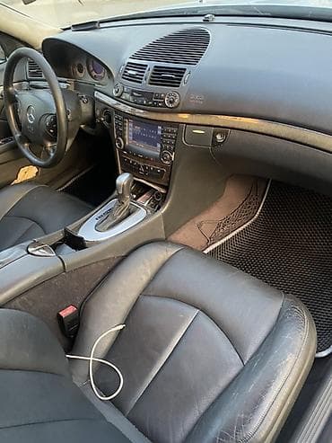 Mercedes-Benz E-Class: 2003 г., 3.2 л, Автомат, Бензин, Седан — 7