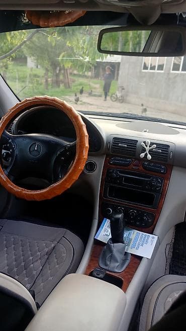 авто подборщик: Mercedes-Benz C-Class: 2003 г., 1.8 л, Автомат, Седан — 4