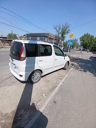 windom 2001: Toyota Funcargo: 2003 г., 1.3 л, Автомат, Бензин, Минивэн — 5