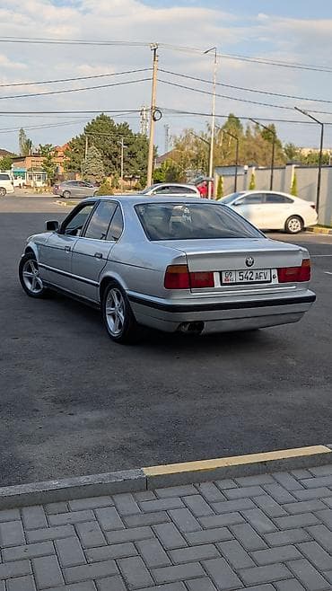 ручка е34: BMW 5 series: 1991 г., 2 л, Механика, Бензин, Седан — 3