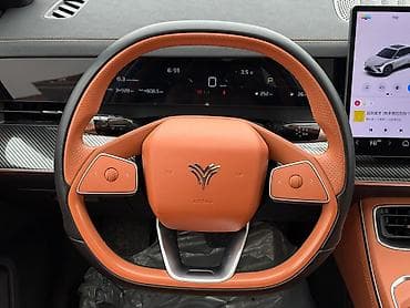 зонда акорт: HOZON NETA L Год выпуска: 2024 Коробка передач: АКПП Двигатель: 🔋 — 6