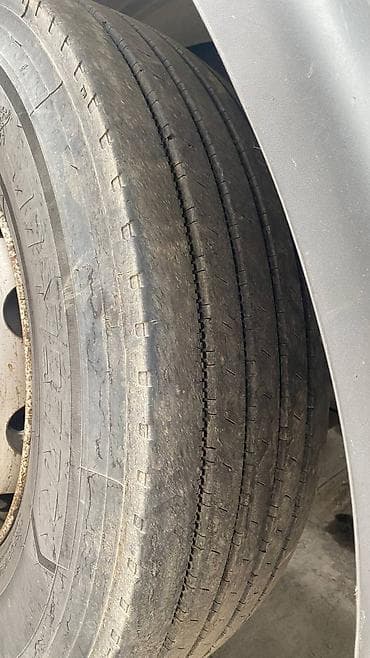 бетон кесебиз: Сүйрөгүч, Renault, 2012 г. — 7